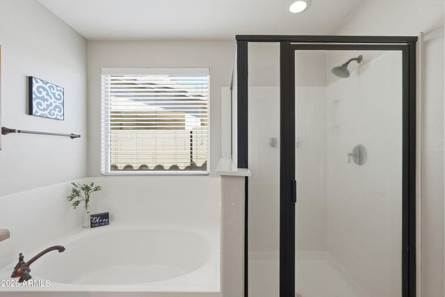 967 E LESLIE Avenue, San Tan Valley, AZ 85140