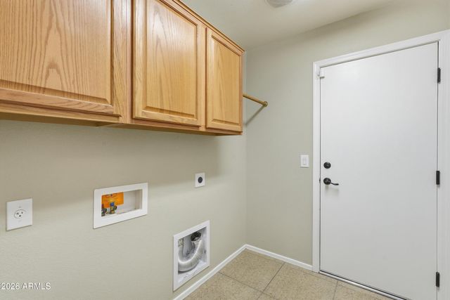 967 E LESLIE Avenue, San Tan Valley, AZ 85140