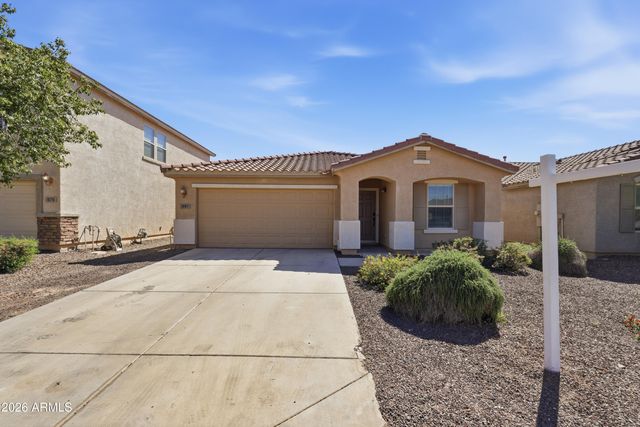 967 E LESLIE Avenue, San Tan Valley, AZ 85140
