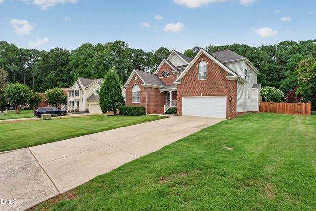 206 Fern Ridge Drive, Cary, NC 27518