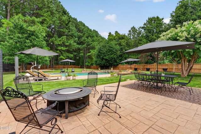 206 Fern Ridge Drive, Cary, NC 27518