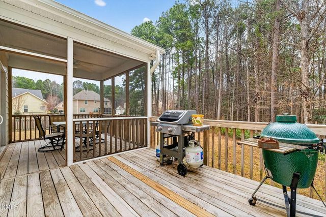 2709 Banks Lake Court, Fuquay Varina, NC 27526