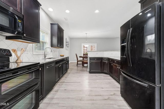 2709 Banks Lake Court, Fuquay Varina, NC 27526