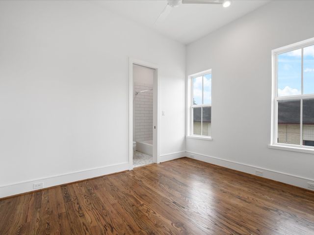 802 Detering Street, Houston, TX 77007