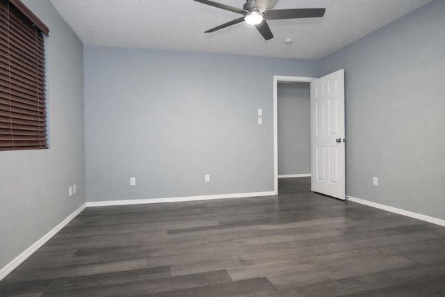 813 Waterfall Drive NE, Rio Rancho, NM 87144