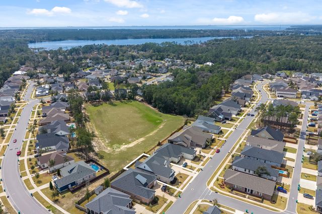 105 Caraway Drive, Niceville, FL 32578