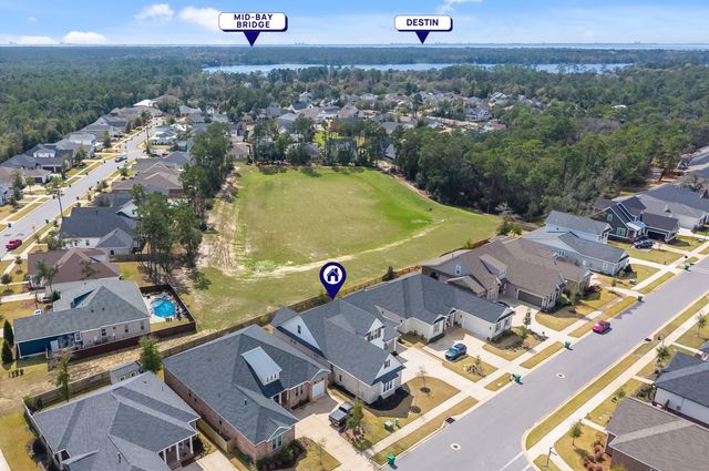 105 Caraway Drive, Niceville, FL 32578