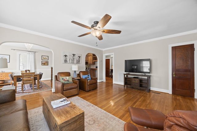 2890 Greens Mill Rd, Columbia, TN 38401