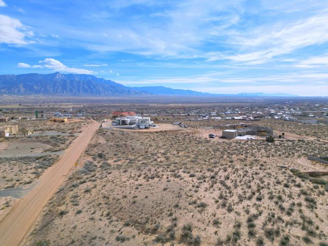 6608 Milpa Alta Road NE, Rio Rancho, NM 87144