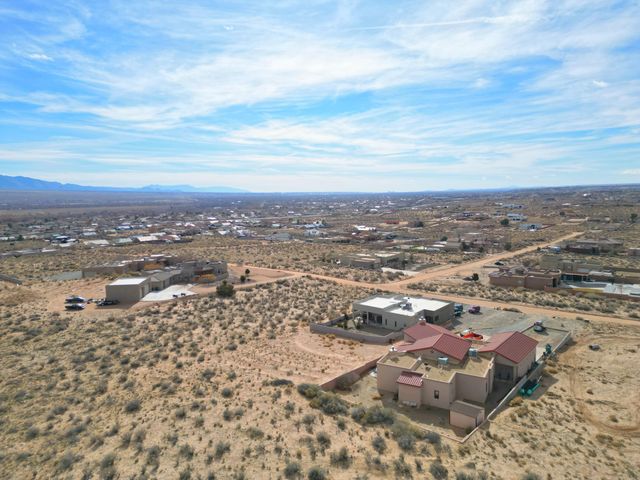 6608 Milpa Alta Road NE, Rio Rancho, NM 87144