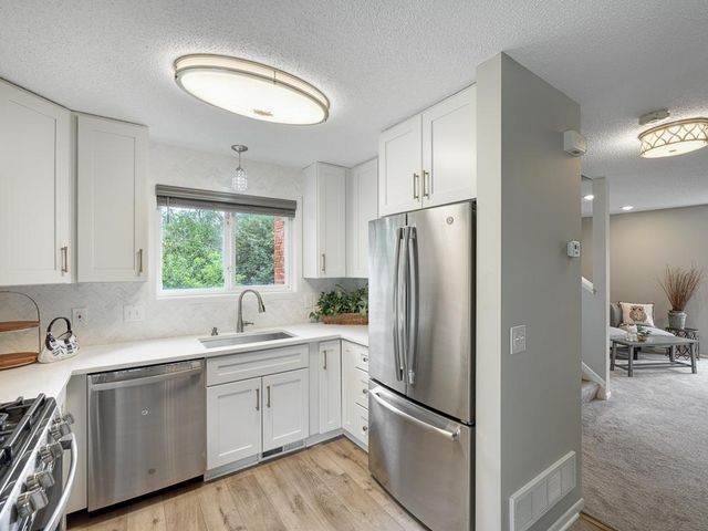 7775 Village Street, Chanhassen, MN 55317
