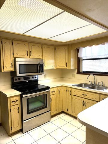 1891 MARYSVILLE DRIVE, Deltona, FL 32725