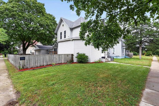 1123 Portland Avenue, Beloit, WI 53511