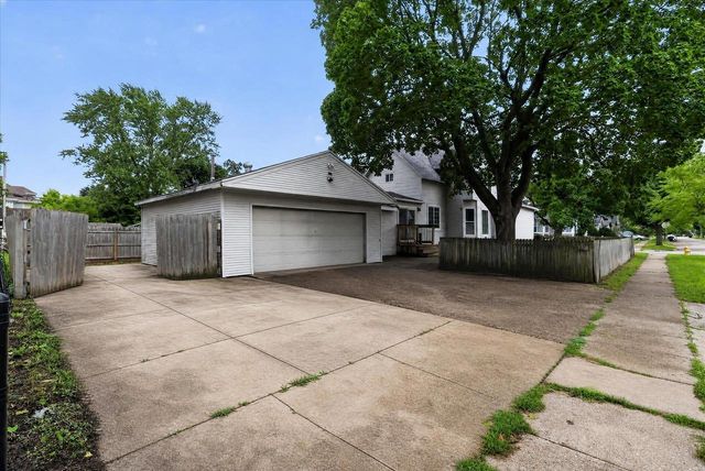 1123 Portland Avenue, Beloit, WI 53511