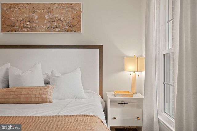 4311 MASSACHUSETTS AVE NW, Washington, DC 20016