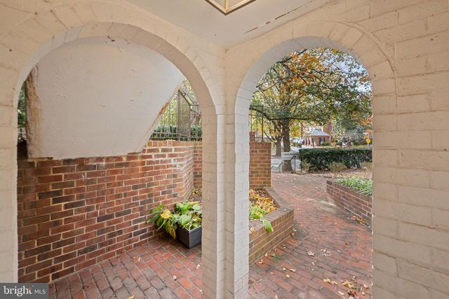 4311 MASSACHUSETTS AVE NW, Washington, DC 20016