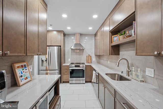 4311 MASSACHUSETTS AVE NW, Washington, DC 20016