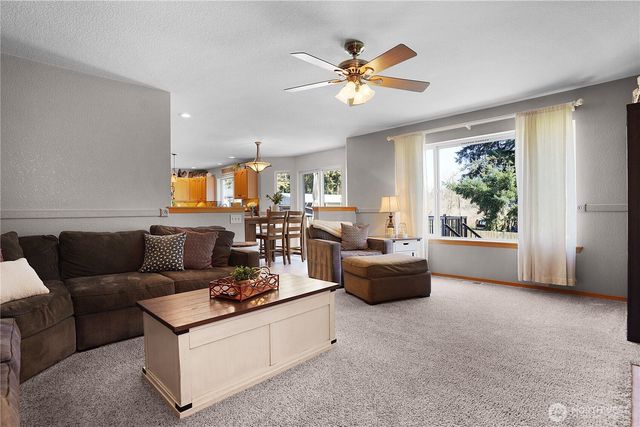 7028 Cavalier Street SW, Olympia, WA 98512