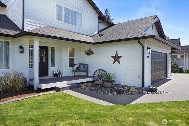 7028 Cavalier Street SW, Olympia, WA 98512