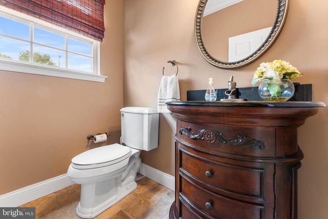 1368 JASPER DR, Ambler, PA 19002
