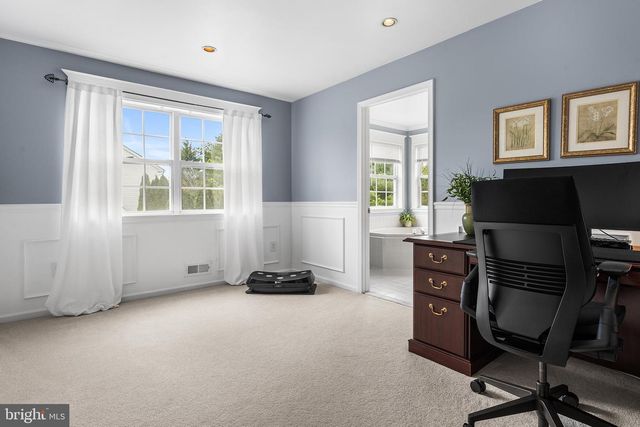 1368 JASPER DR, Ambler, PA 19002