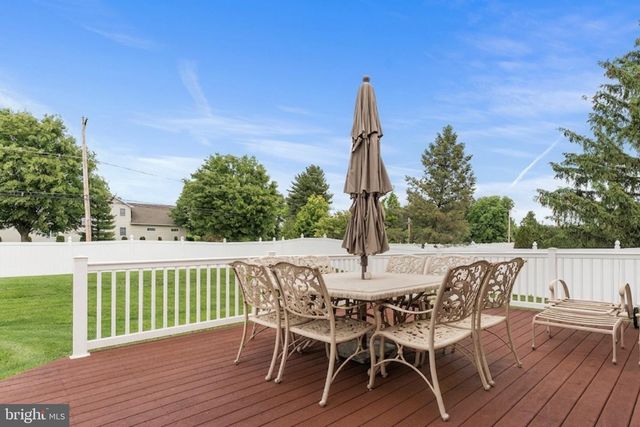 1368 JASPER DR, Ambler, PA 19002