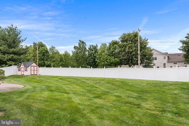 1368 JASPER DR, Ambler, PA 19002