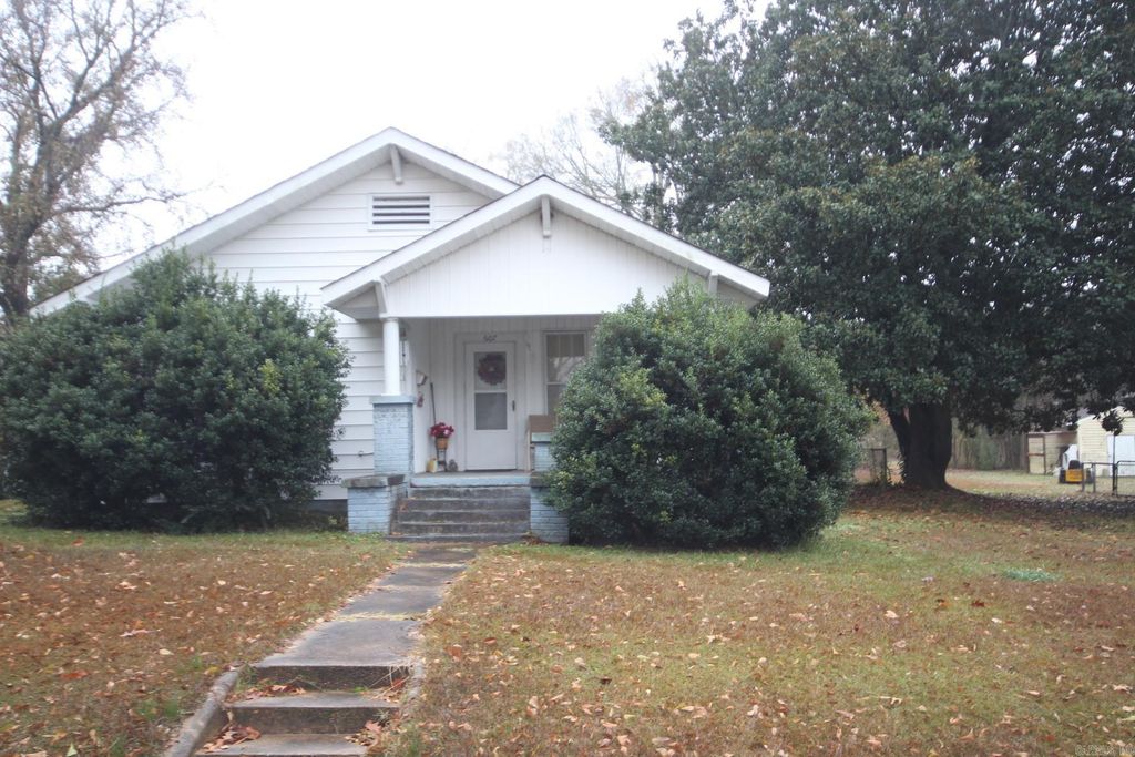 607 W Oak, Nashville, AR 71852