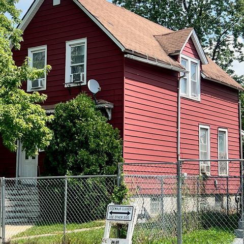 10615 S Perry Avenue, Chicago, IL 60628