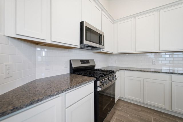 8635 Jade Hill Drive, Rosharon, TX 77583