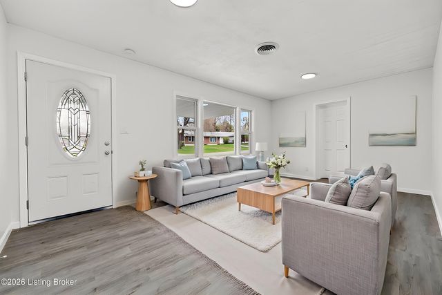 1208 Terudon Dr, Louisville, KY 40214