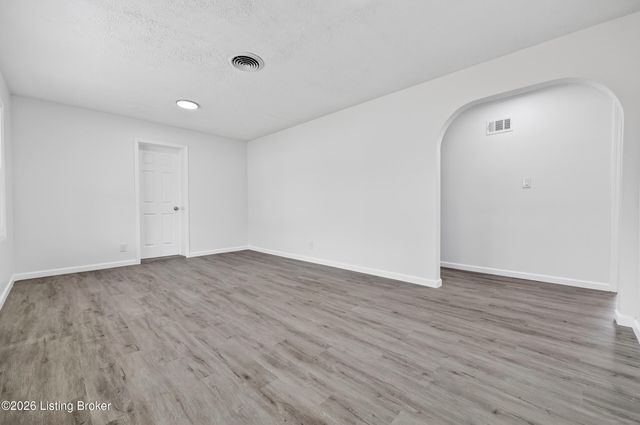 1208 Terudon Dr, Louisville, KY 40214