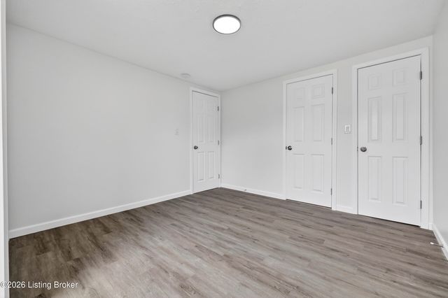 1208 Terudon Dr, Louisville, KY 40214