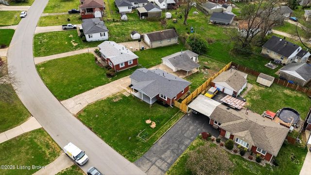 1208 Terudon Dr, Louisville, KY 40214