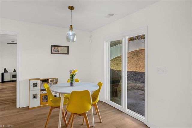 1623 Haddington Point Drive, Kernersville, NC 27284