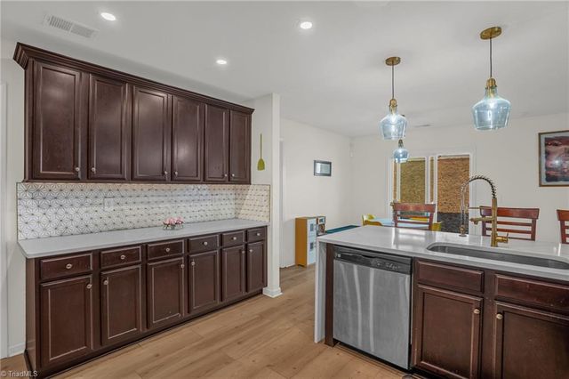 1623 Haddington Point Drive, Kernersville, NC 27284