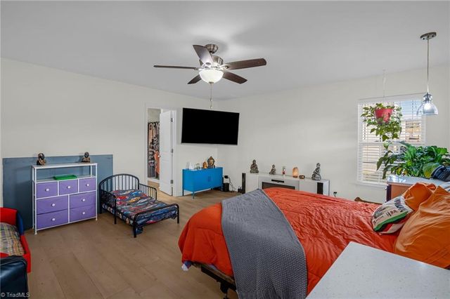 1623 Haddington Point Drive, Kernersville, NC 27284