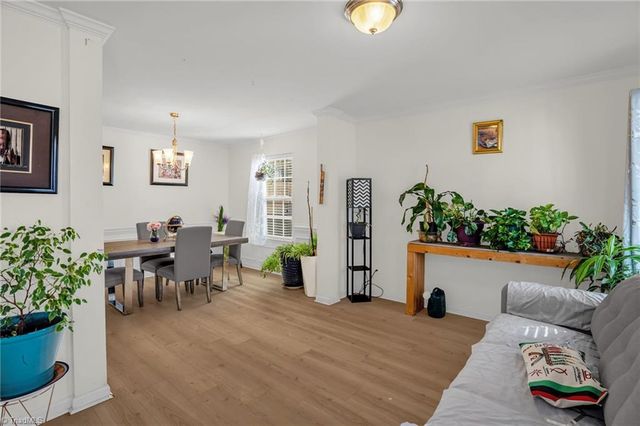 1623 Haddington Point Drive, Kernersville, NC 27284