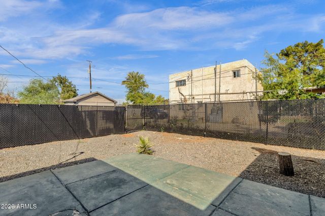 2126 N 25TH Place, Phoenix, AZ 85008