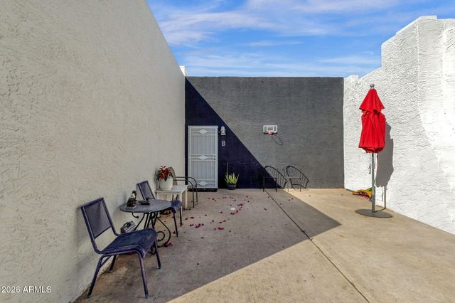 2126 N 25TH Place, Phoenix, AZ 85008