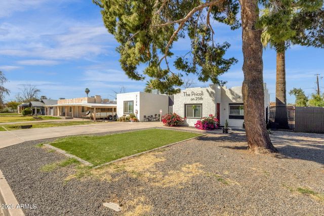 2126 N 25TH Place, Phoenix, AZ 85008