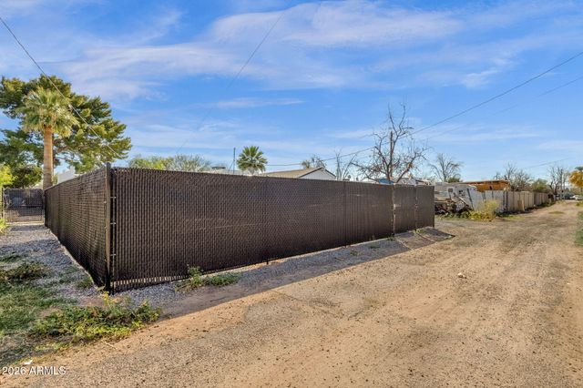 2126 N 25TH Place, Phoenix, AZ 85008