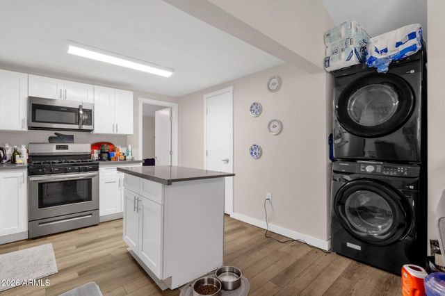 2126 N 25TH Place, Phoenix, AZ 85008