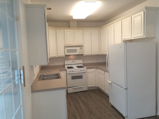 11 E Illinois Avenue, Palatine, IL 60067
