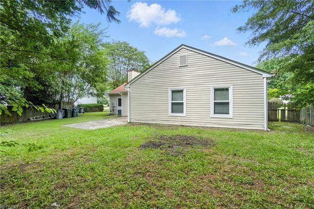 142 Springdale WAY, Hampton, VA 23666