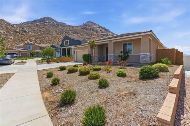 30273 Truckee Circle, Menifee, CA 92585