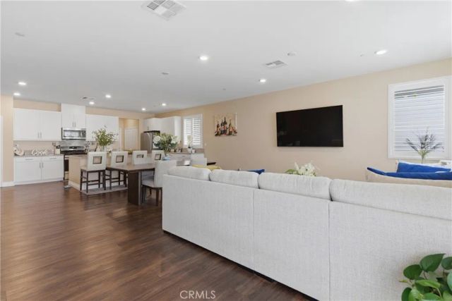 30273 Truckee Circle, Menifee, CA 92585