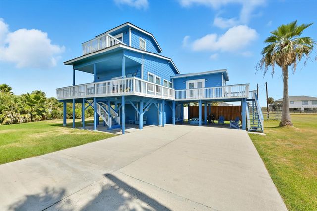 3917 3rd Street, Galveston, TX 77554
