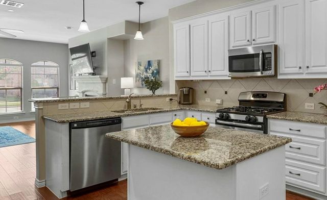 4129 Comanche Drive, Carrollton, TX 75010