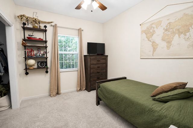 218 Blue Ridge Dr, Gray, LA 70359